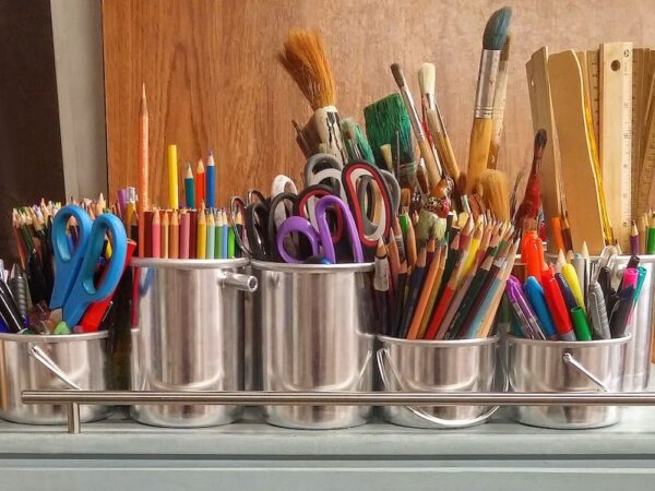 5 DIY Bookmark Ideas for the Classroom: A Creative and Educational Activity for Students